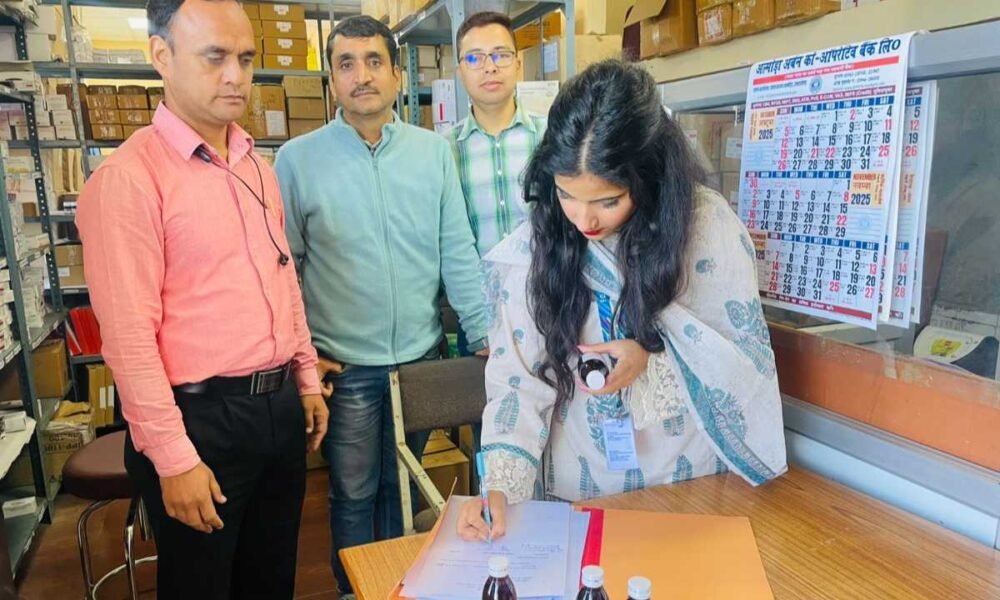 मुख्यमंत्री धामी के सख्त निर्देश— बच्चों की सुरक्षा के लिए कफ सिरप बिक्री पर सख्त निगरानी